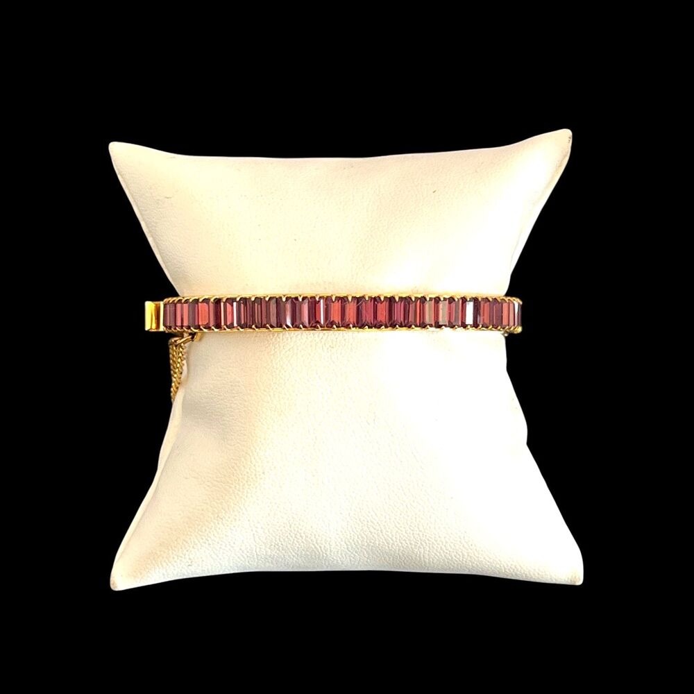 Vintage 1960s Clamper Bracelet Purple Crystal Baguettes Gold Tone - 15C